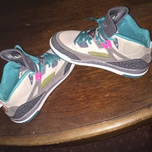 Jordan’s youth size 3